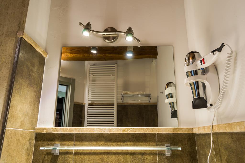 Ferienwohnung La Rocchetta Ripatransone Zimmer foto