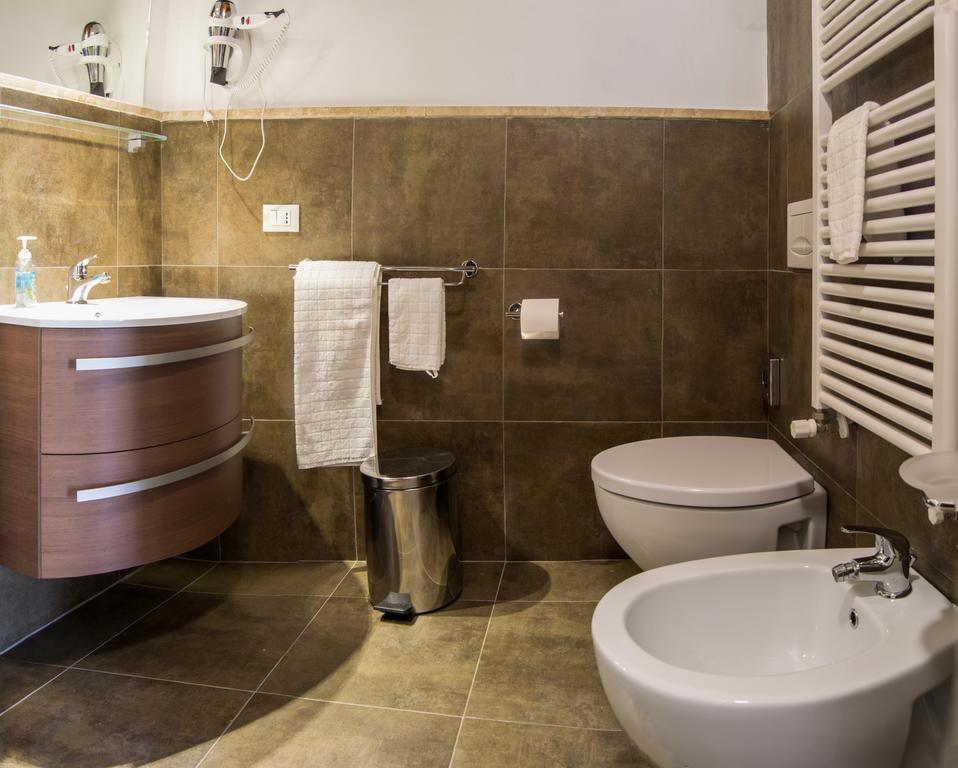 Ferienwohnung La Rocchetta Ripatransone Zimmer foto